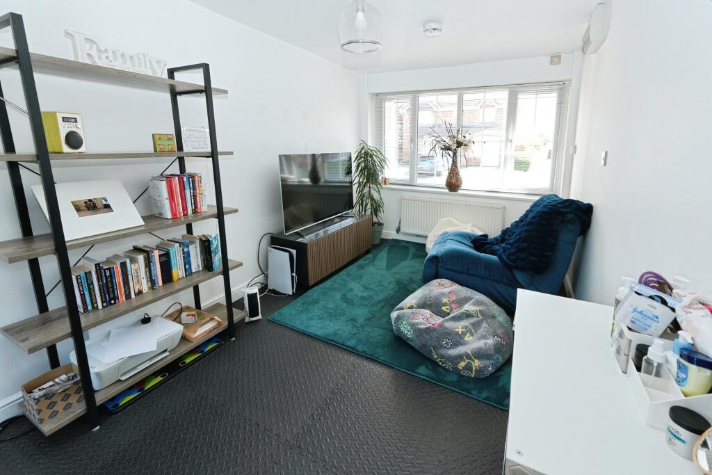 Additional image 11 of Taylor Way, Oldbury, B69