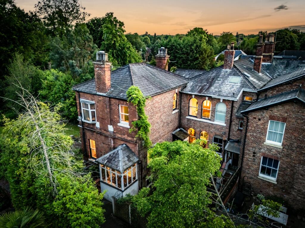 4-bed semi-detached on Grange Park Road, Cheadle, SK8, £750,000