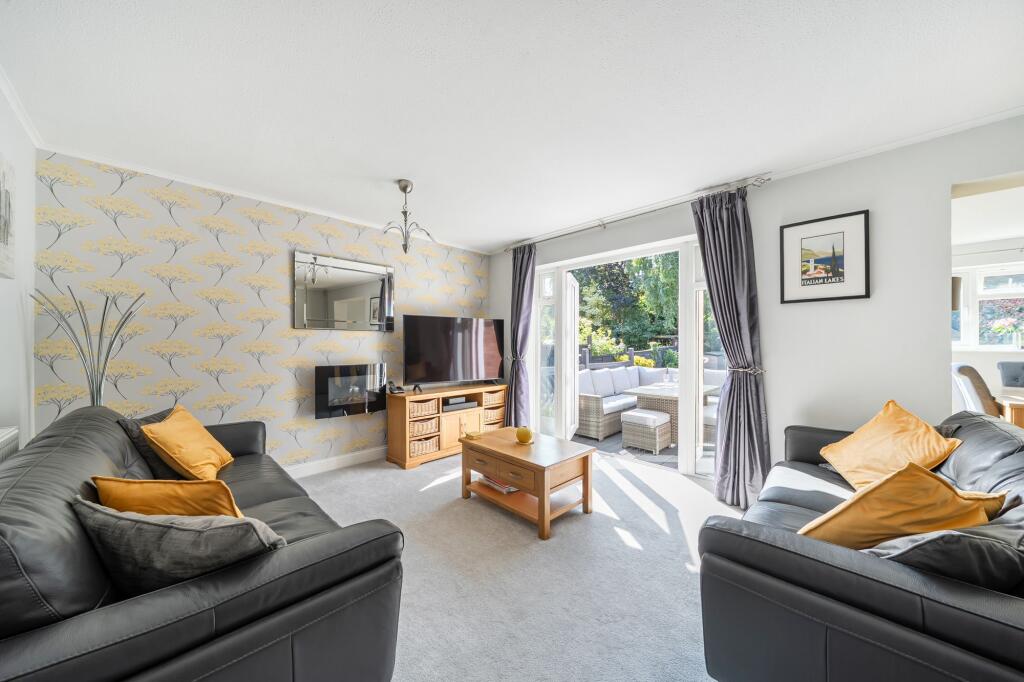 Gade Valley Close, Kings Langley, WD4 photo 3
