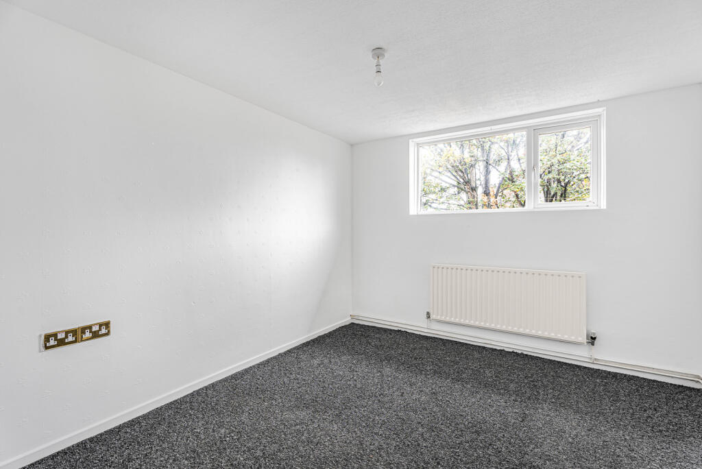 London, N18 - View 4