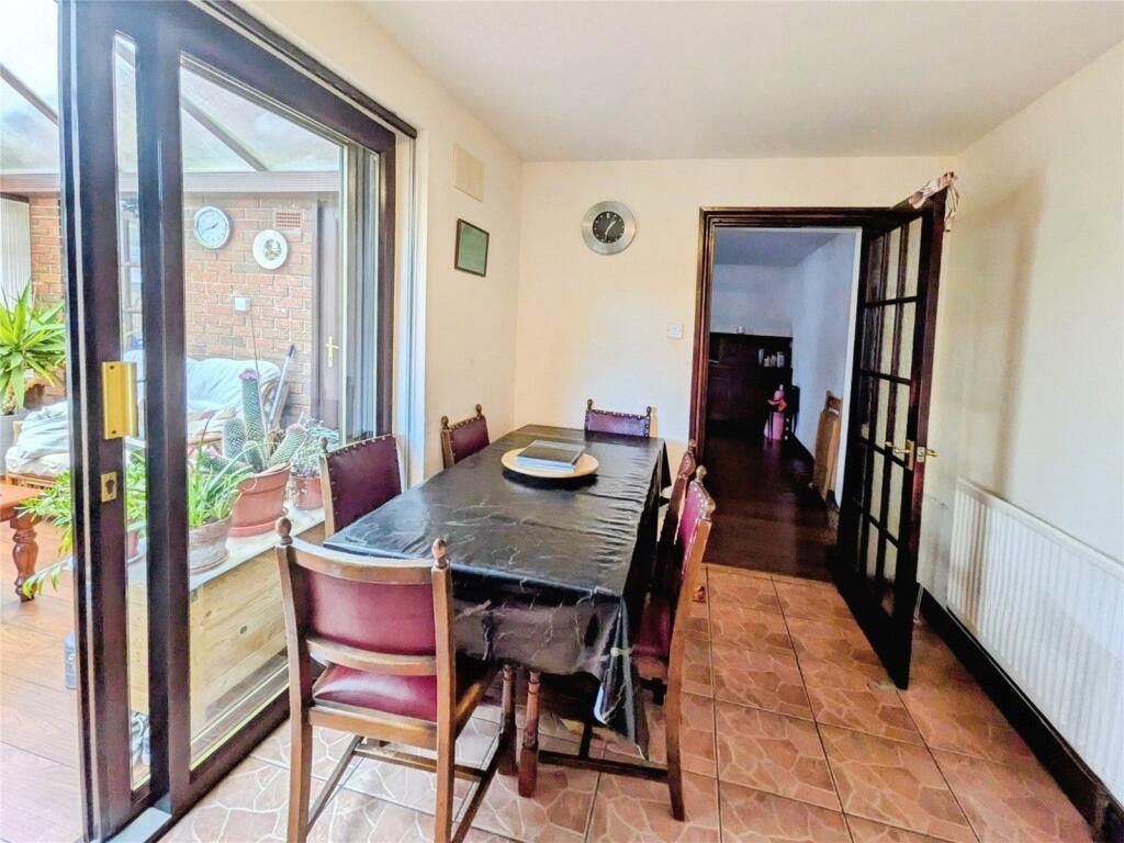 Merridale Road, Wolverhampton, West Midlands, WV3 - View 6
