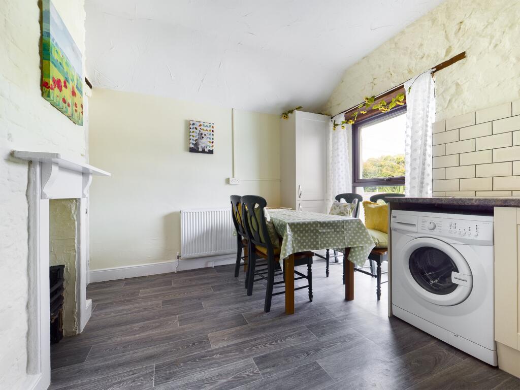 Apartment in Mumbles, Oystermouth - View 5