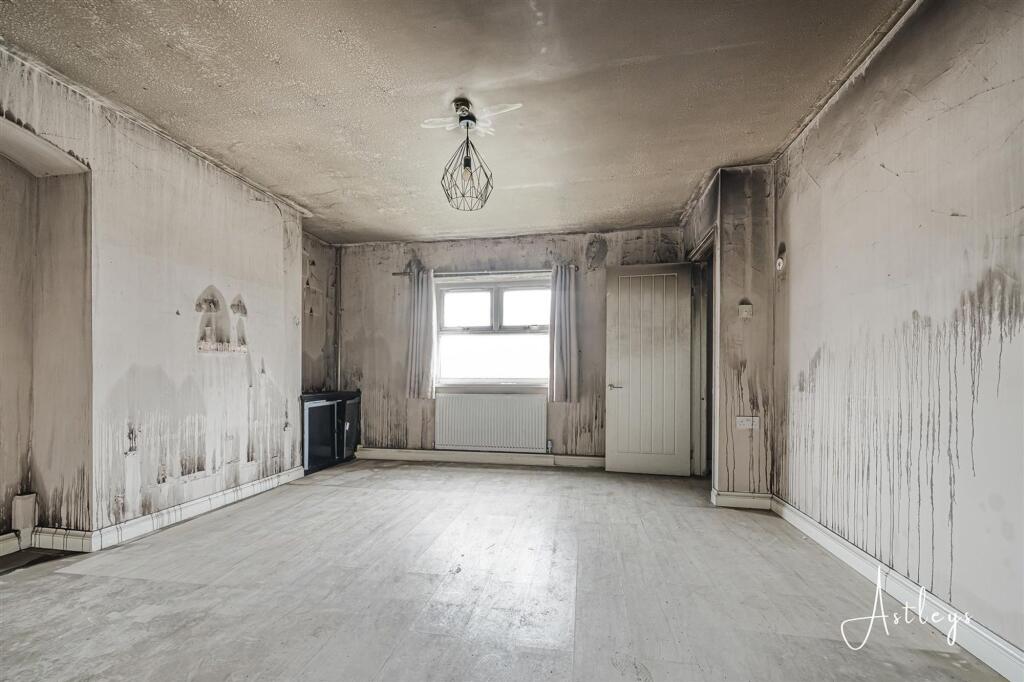 House in Swansea - View 3