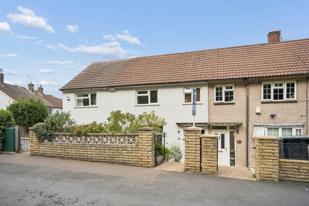 House in Watford - View 5