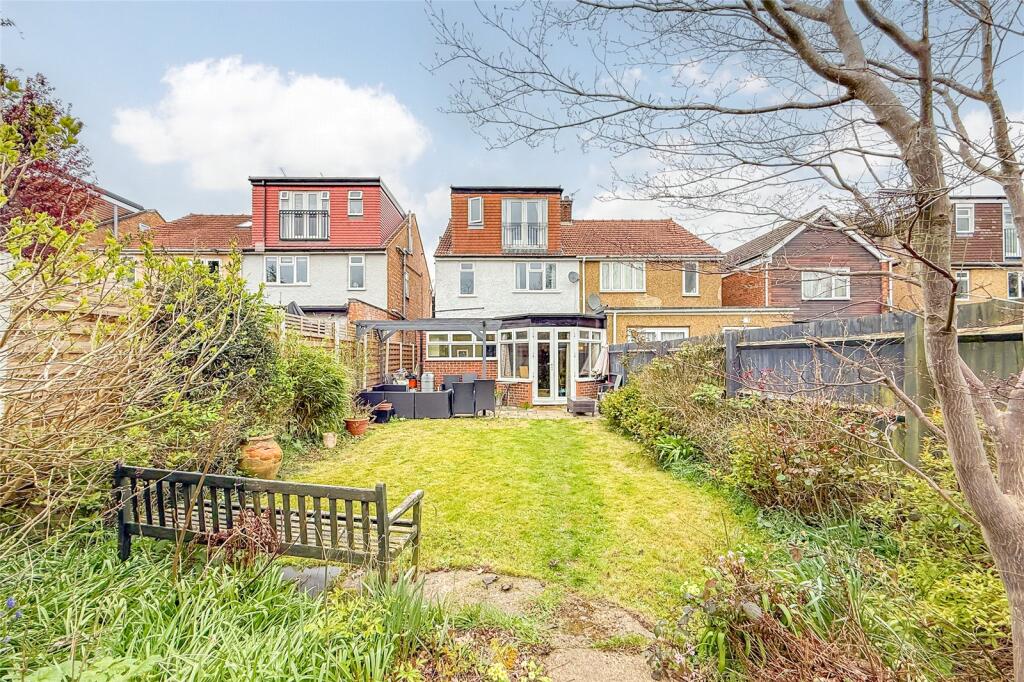 Additional image 13 of Wynchlands Crescent, St. Albans, Hertfordshire, AL4