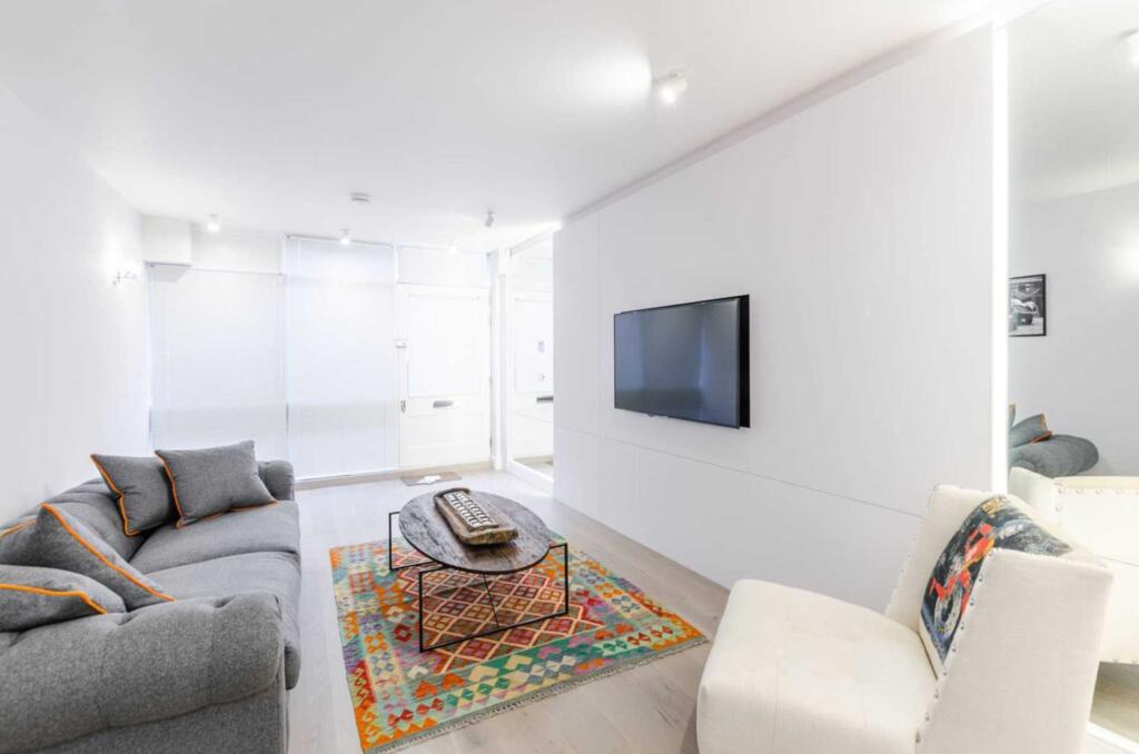 Main image of property: Bryanston Mews East, Marylebone, W1