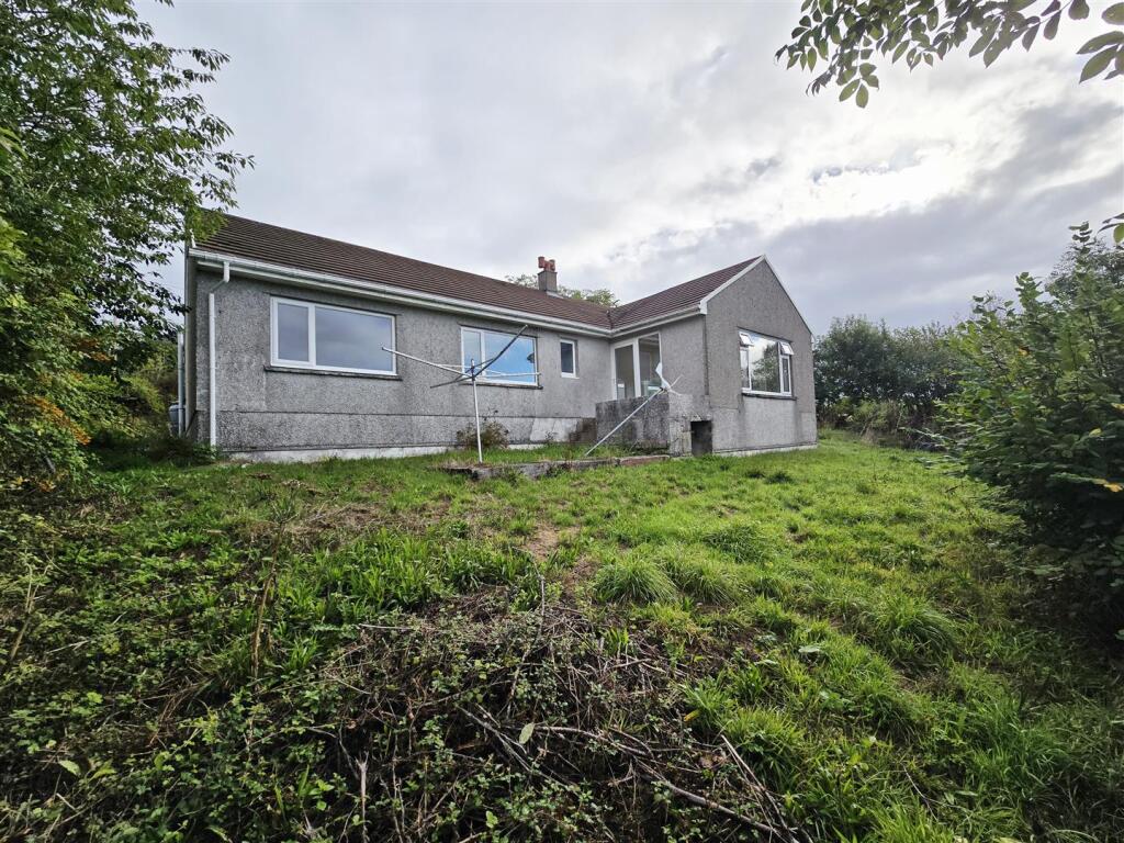 House in Plymouth - View 4