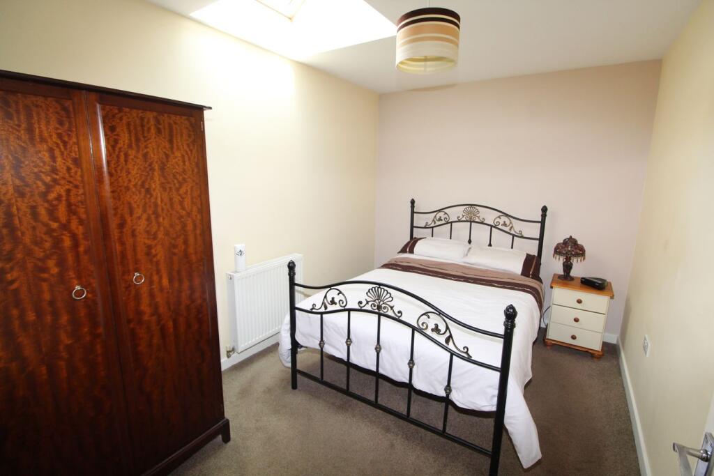 Central Avenue, Lutterworth, LE17 photo 4