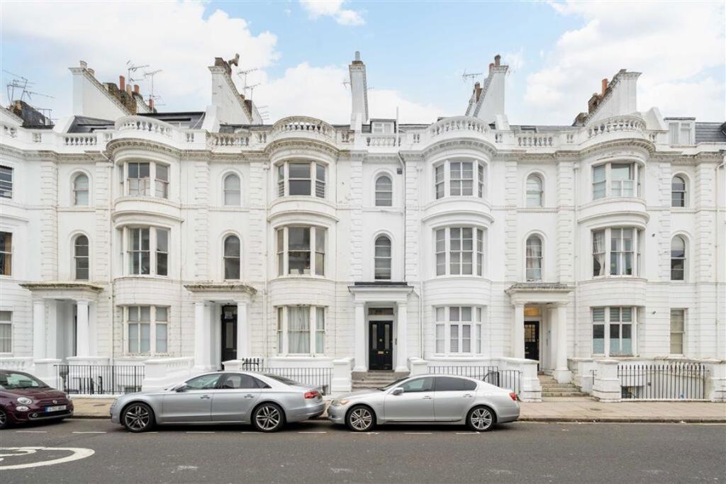 Main image of property: Gloucester Terrace, Hyde Park