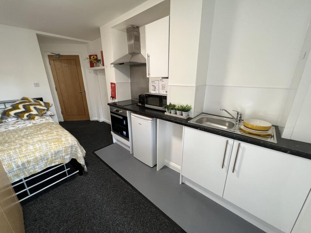 Regent Road, Leicester - More