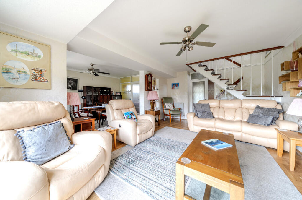 House in Southampton - View 3