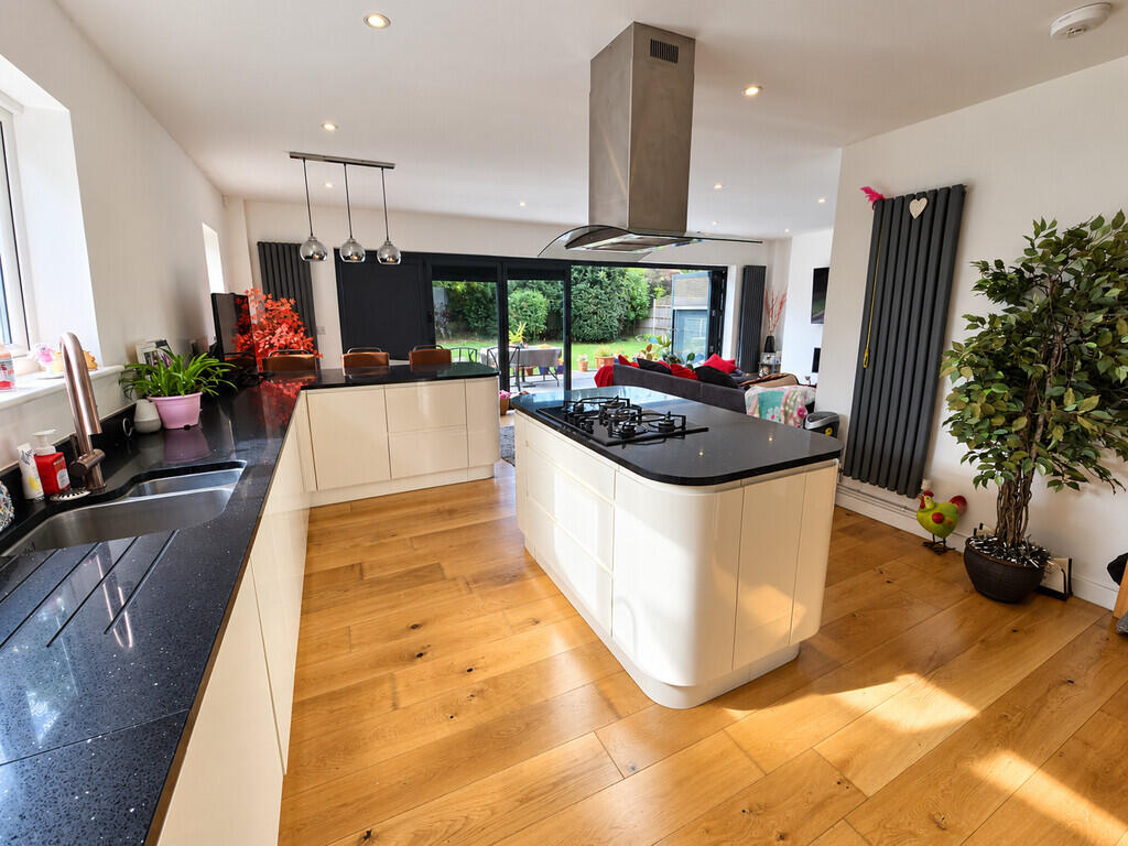 Glebe Close, Southwick photo 3