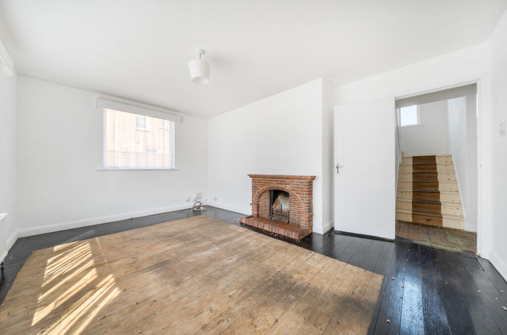 House in Worthing, West Sussex - View 4