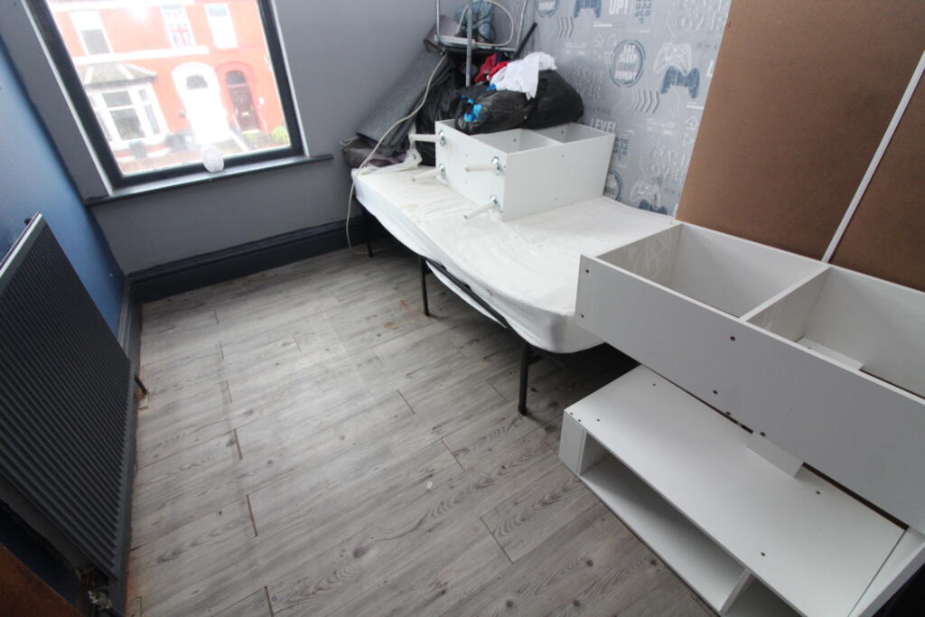 First Floor Flat, 2 Ashburton Road, Blackpool, Lancashire FY1 2PE photo 5