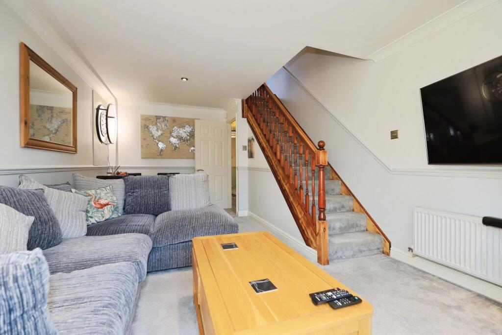 Bernie Crossland Walk, KIDDERMINSTER, Worcestershire, DY10 - Widok 4