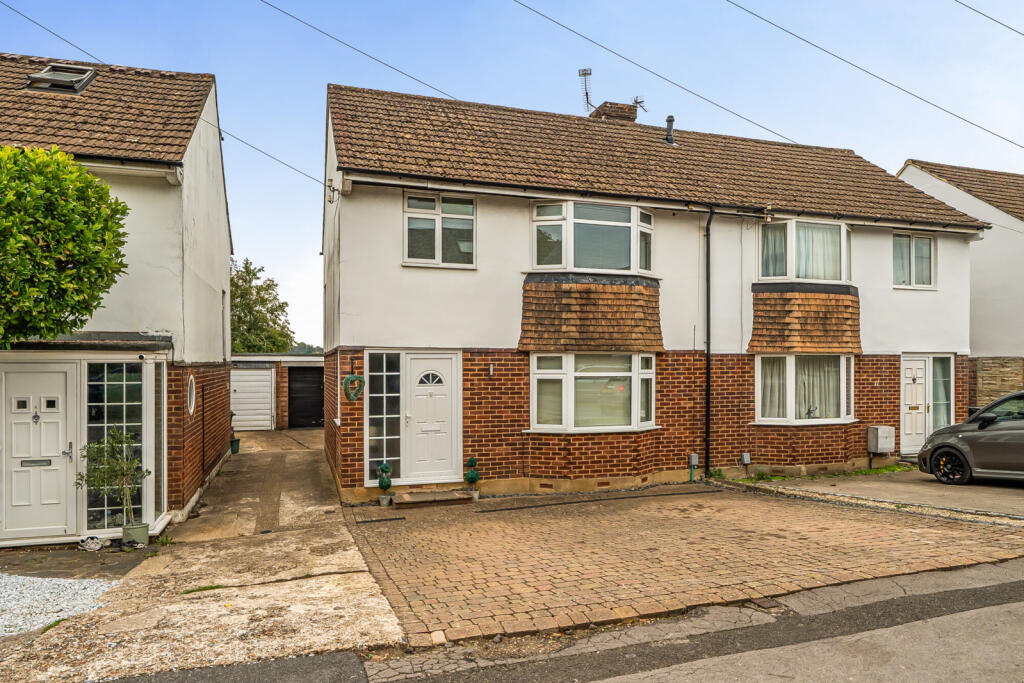 Main image of property: Albion Road, Chalfont St. Giles, Buckinghamshire