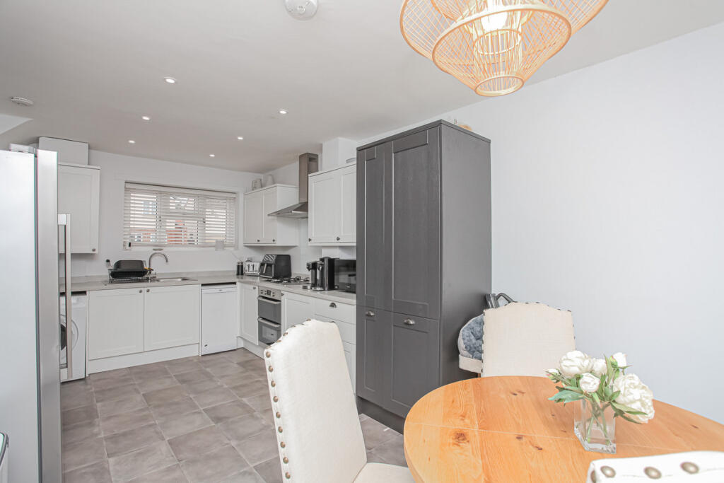 Queensway, Didcot, OX11 photo 4