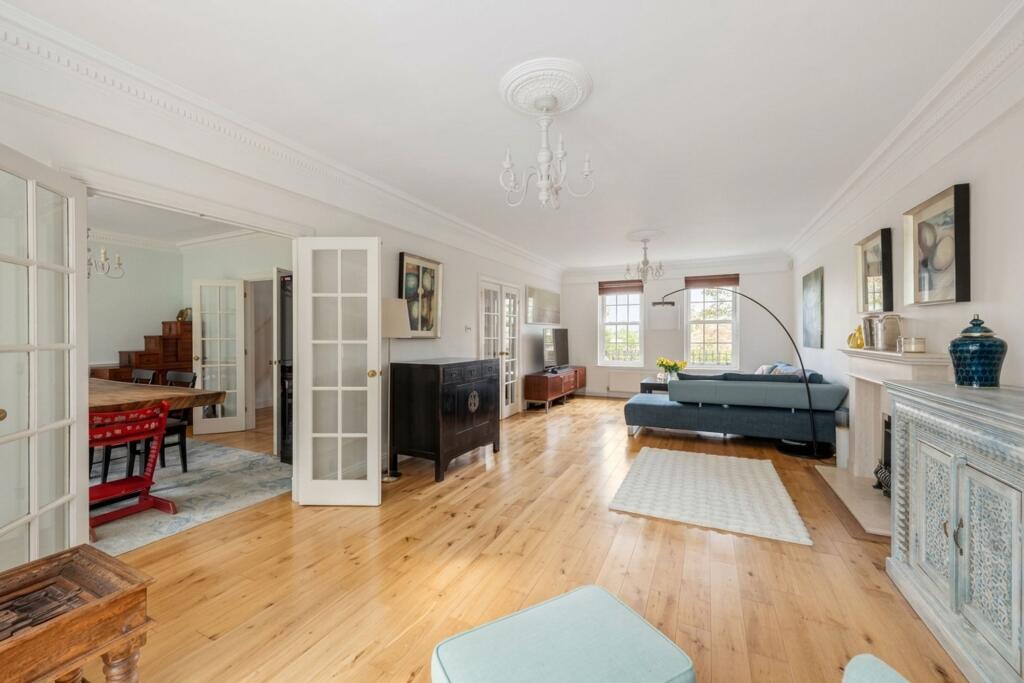 House in Croydon - View 5