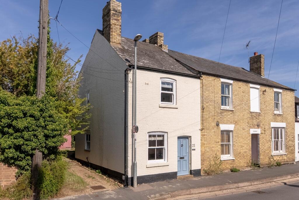 2-bed terraced on High Street, Somersham, Huntingdon, Cambridgeshire, PE28 3JA, £200,000