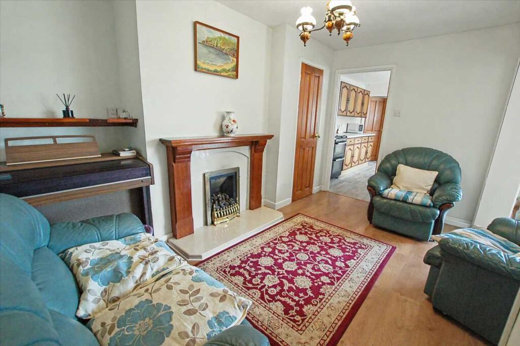 11 Bishops Lane photo 4