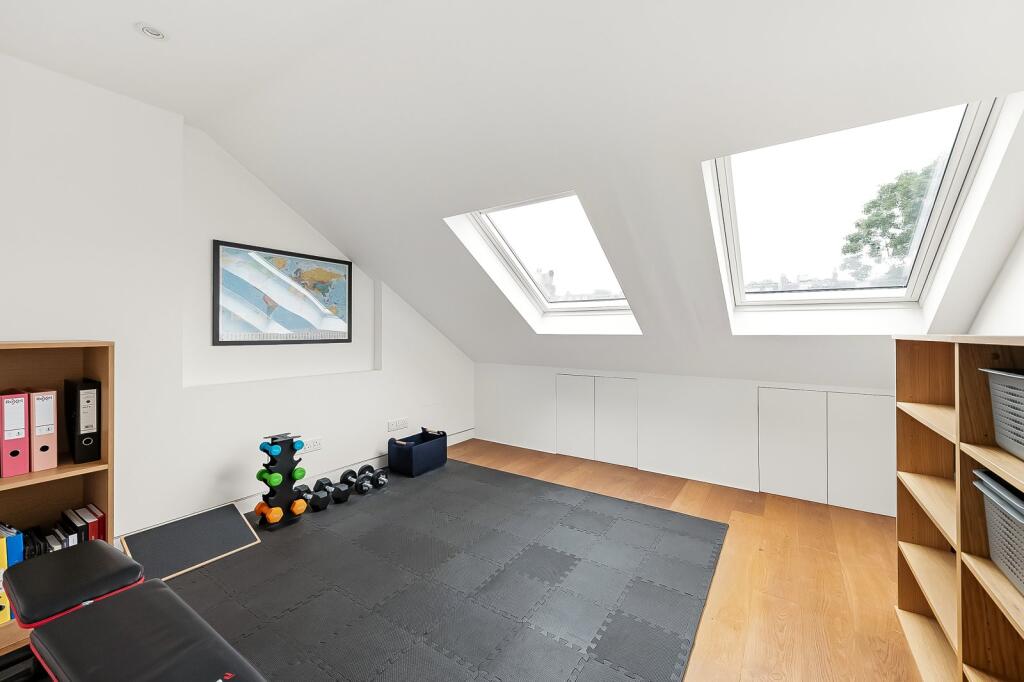 House in London - More
