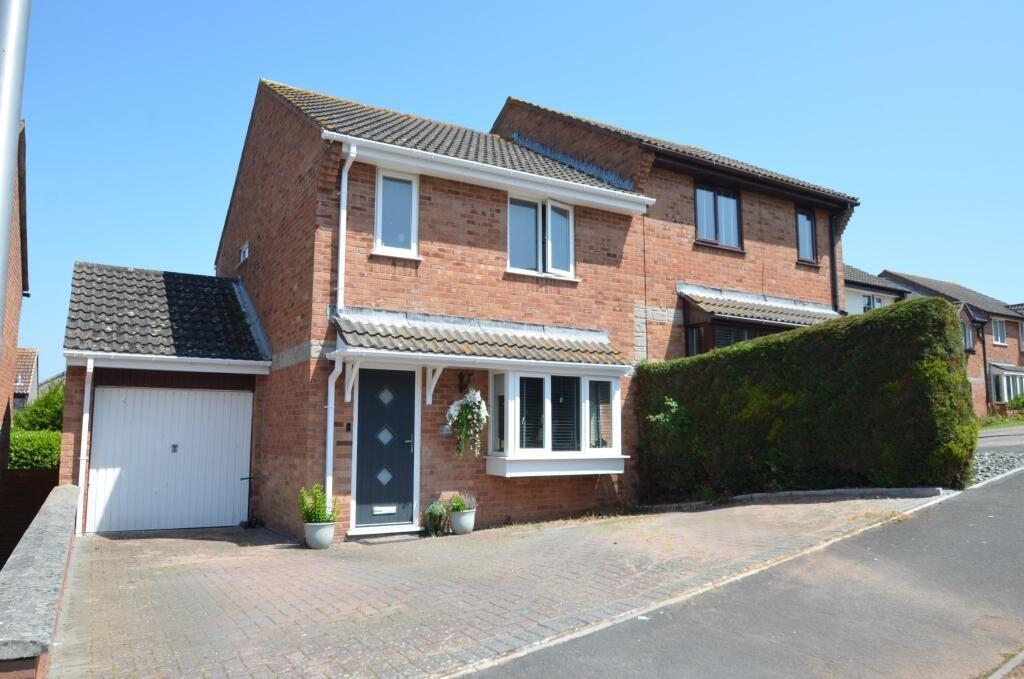 3-bed semi-detached on Pidgley Road, Dawlish, £300,000