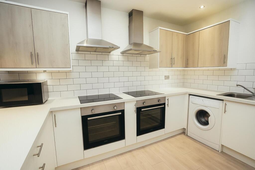 House in Derby - View 2