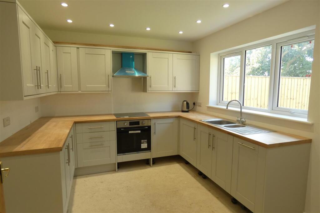 House in Letterston - View 3