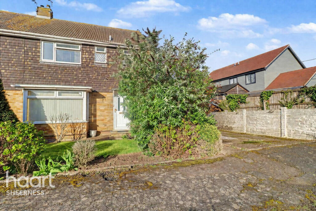 House in Minster-on-Sea, Merryman's Hill - View 3