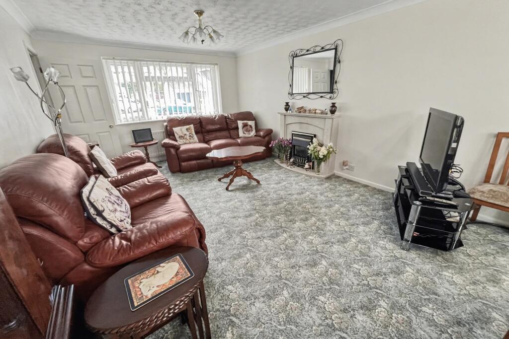 Verwood photo 4