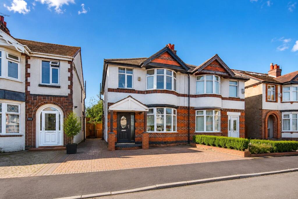 Main image of property: Richmond Road, Nuneaton, Warwickshire, CV11