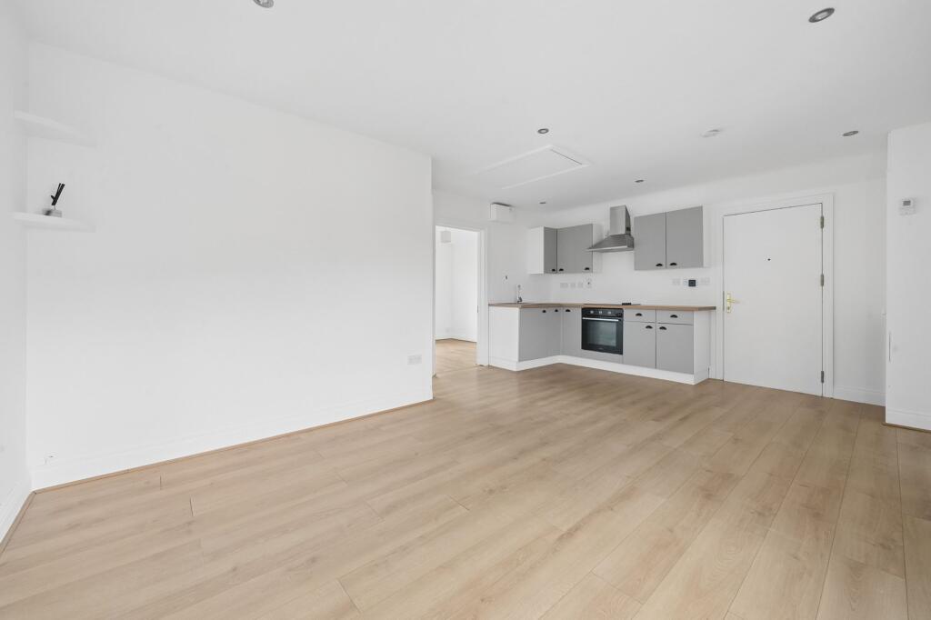 Apartment in Oxford - View 5