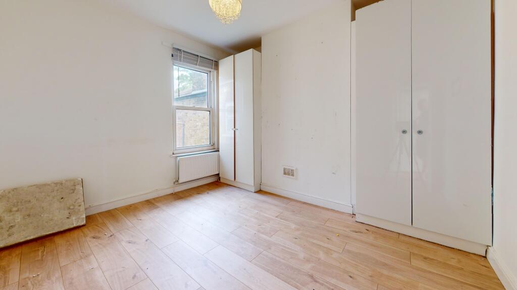 Apartment in London - View 4