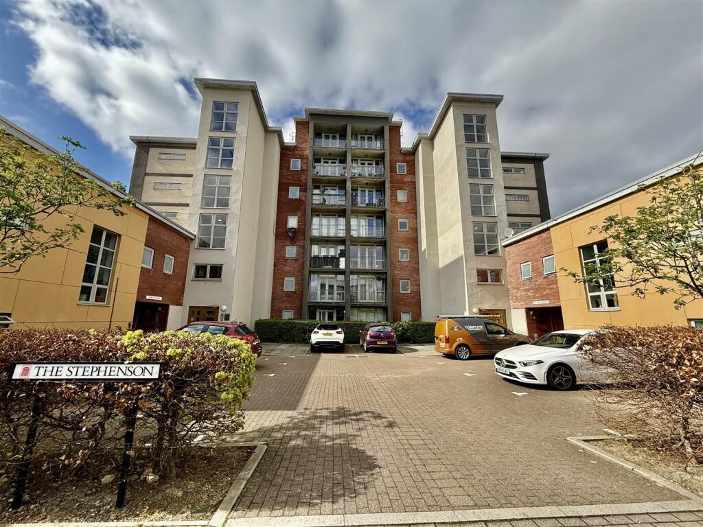 Main image of property: Fellside Avenue, Sunniside, Newcastle Upon Tyne