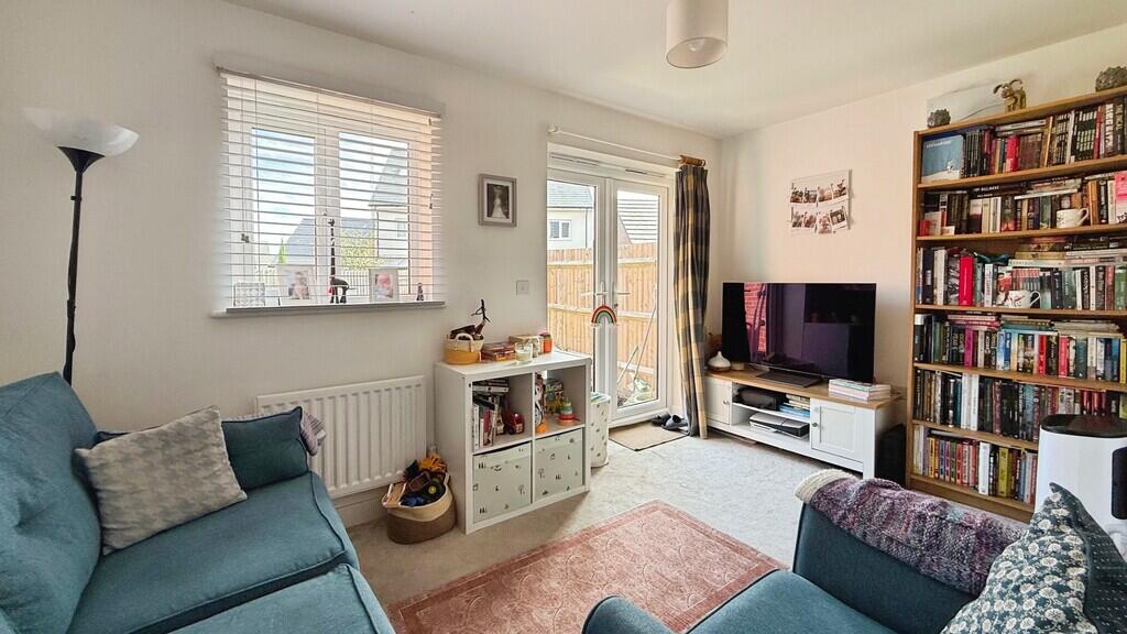 Amazon Way, Westbury photo 3