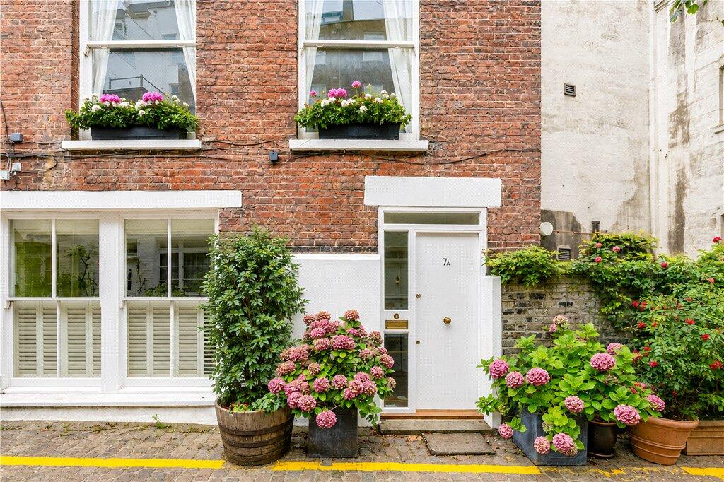 Apartment in London - More