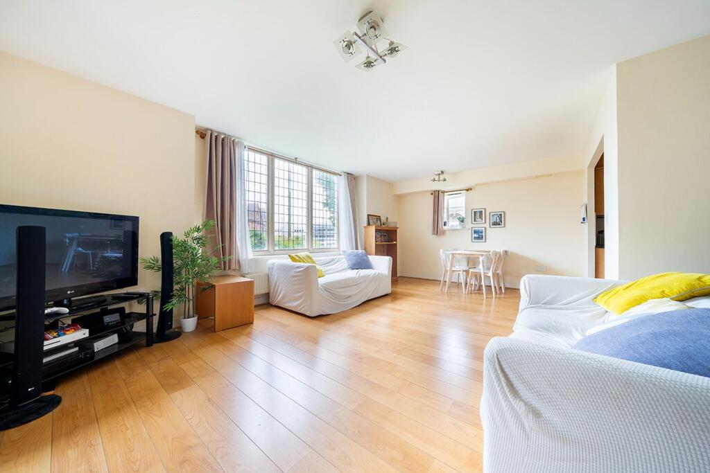 Main image of property: Boltro Road, Haywards Heath, RH16 1BQ