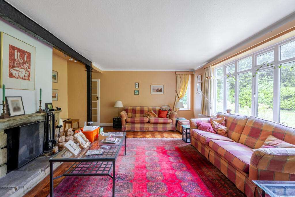 House in Mole Valley, Mickleham - View 2