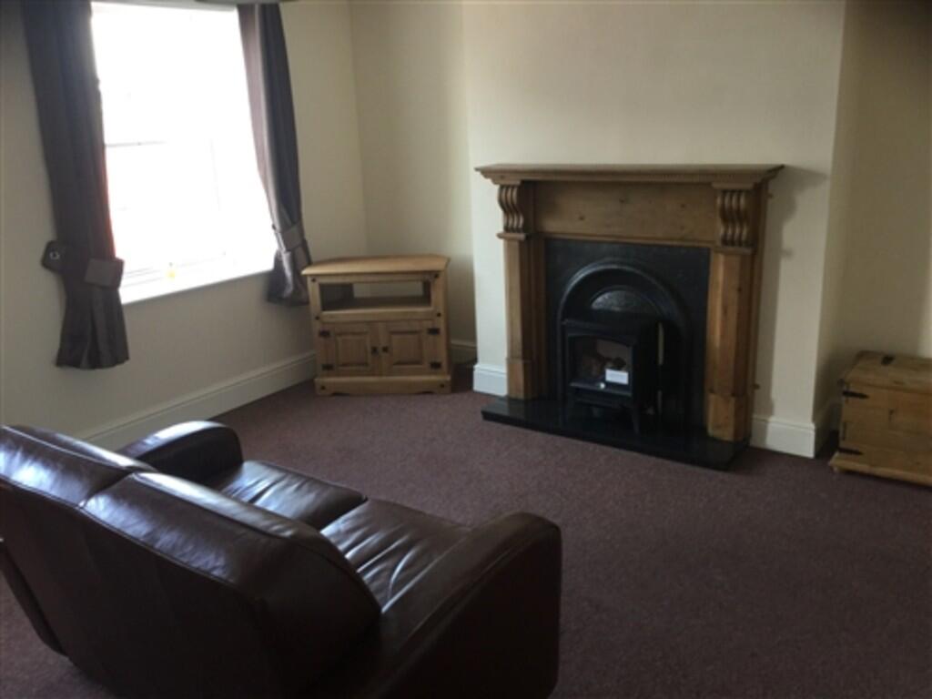 Apartment in Hull - View 3