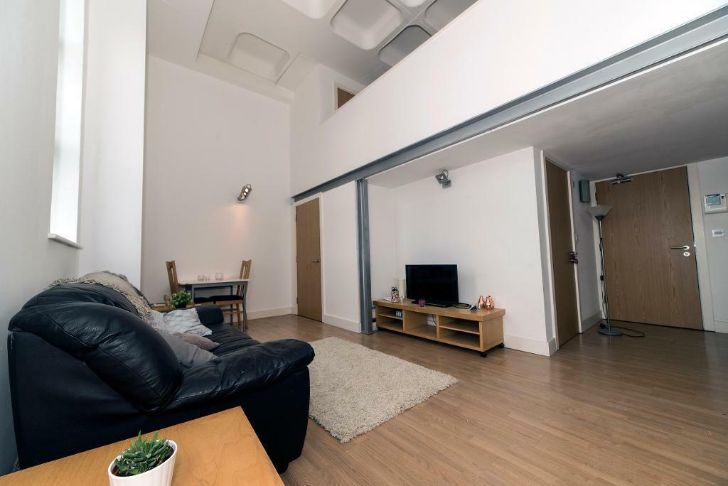 56 Dickenson Road, Rusholme, Manchester, M14 5ST - View 2
