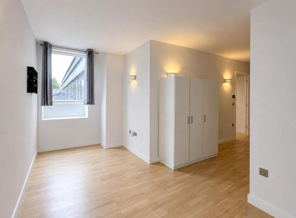 Apartment in Norwich, Lakenham - View 5