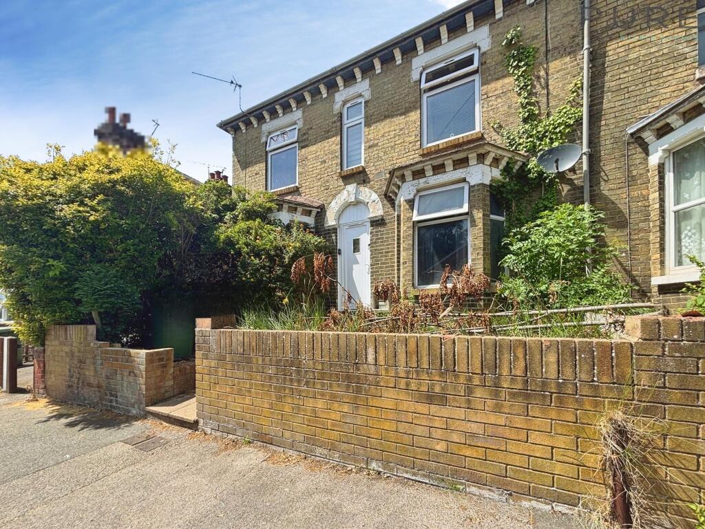 Main image of property: 15 Cawte Road, Southampton