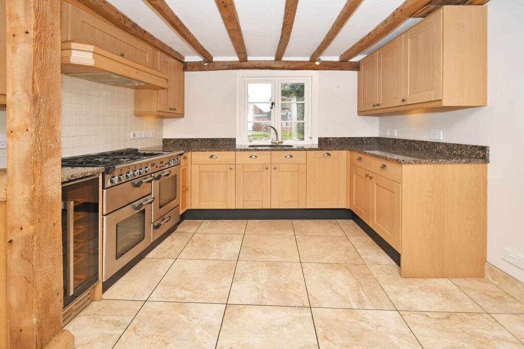 House in Stafford, Eccleshall - More