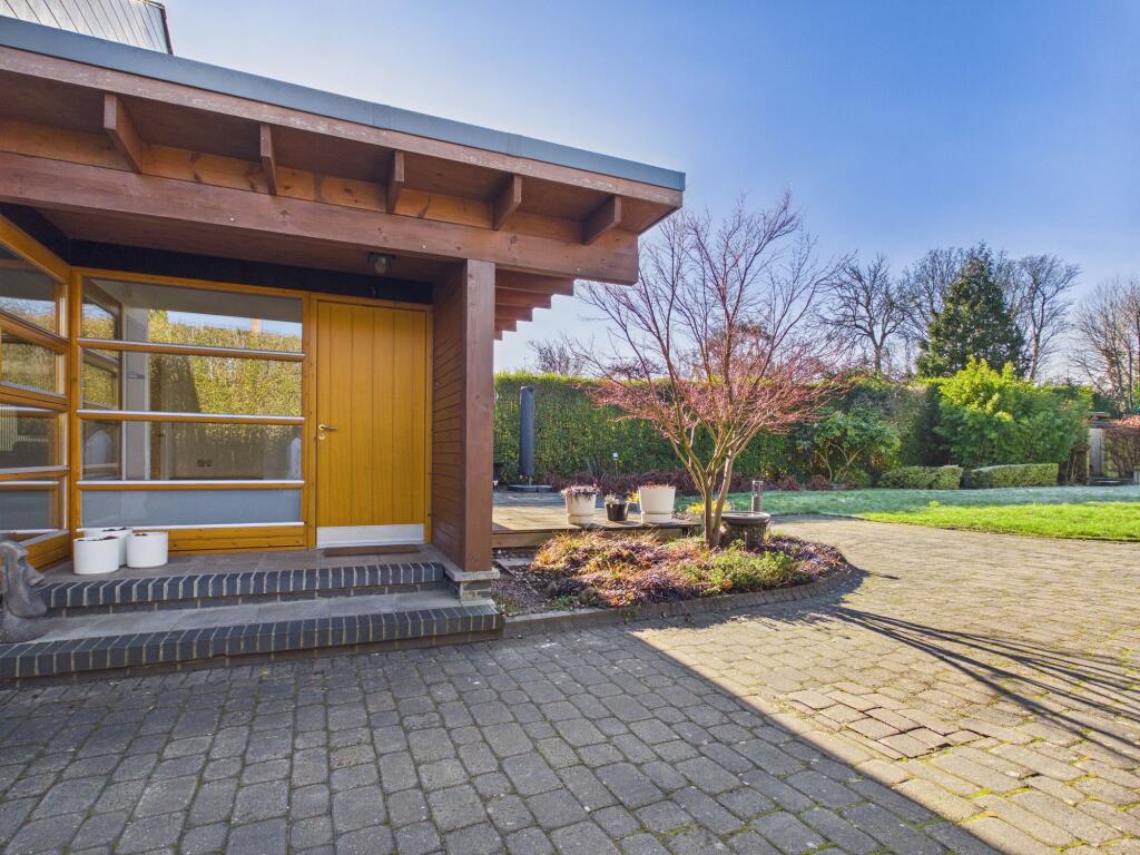 Cornmoor Road, Whickham, NE16 - View 5