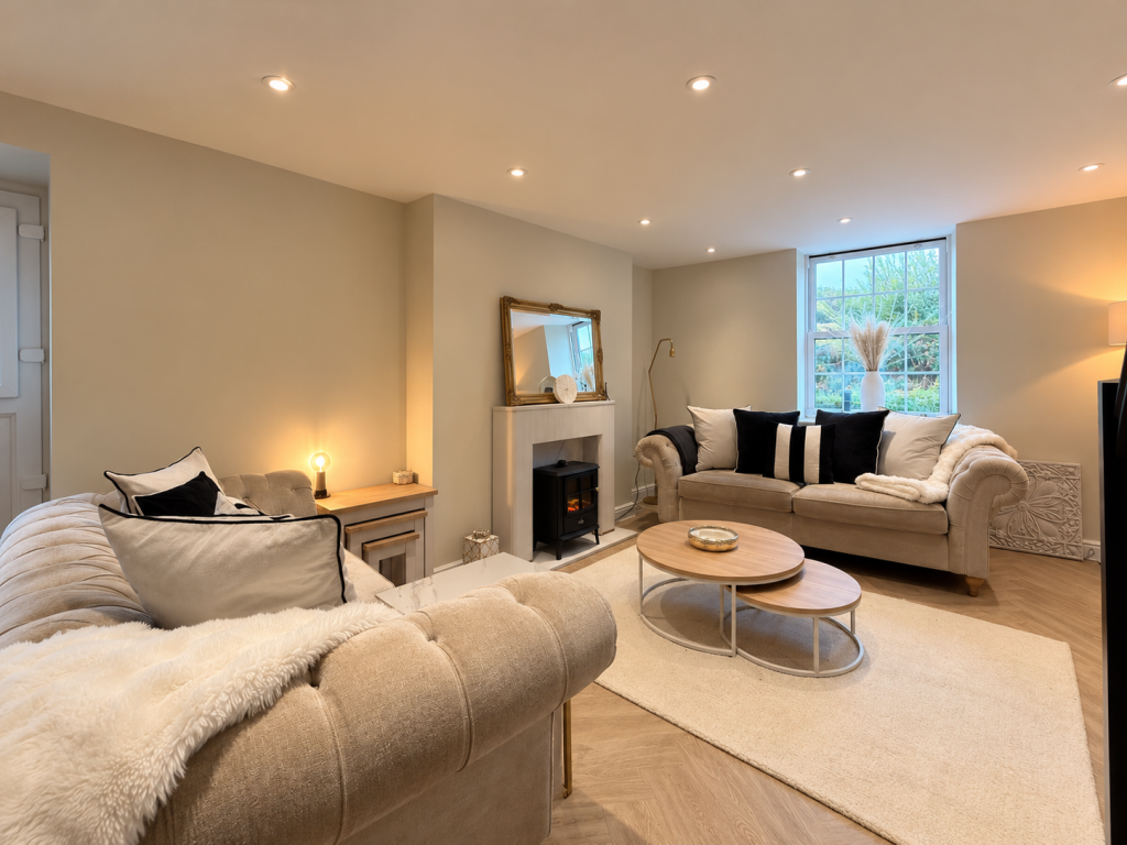 House in Stockport - View 5