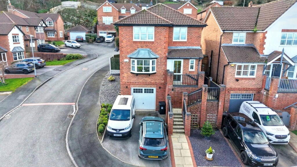 Main image of property: Lon Y Berllan, Abergele, Conwy, LL22 7JF