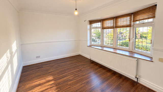 House in Romford - View 5