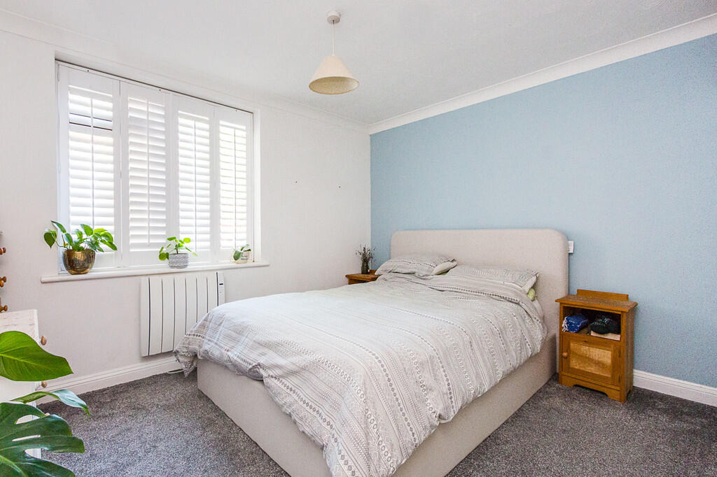 Apartment in Rushden, North Northamptonshire - View 2
