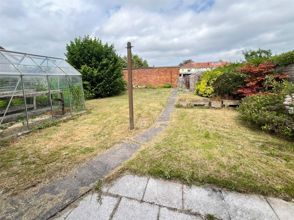 Property photo 11