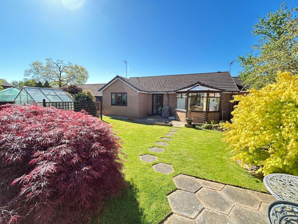 Main image of property: Braemar Close, Holmes Chapel, CW4